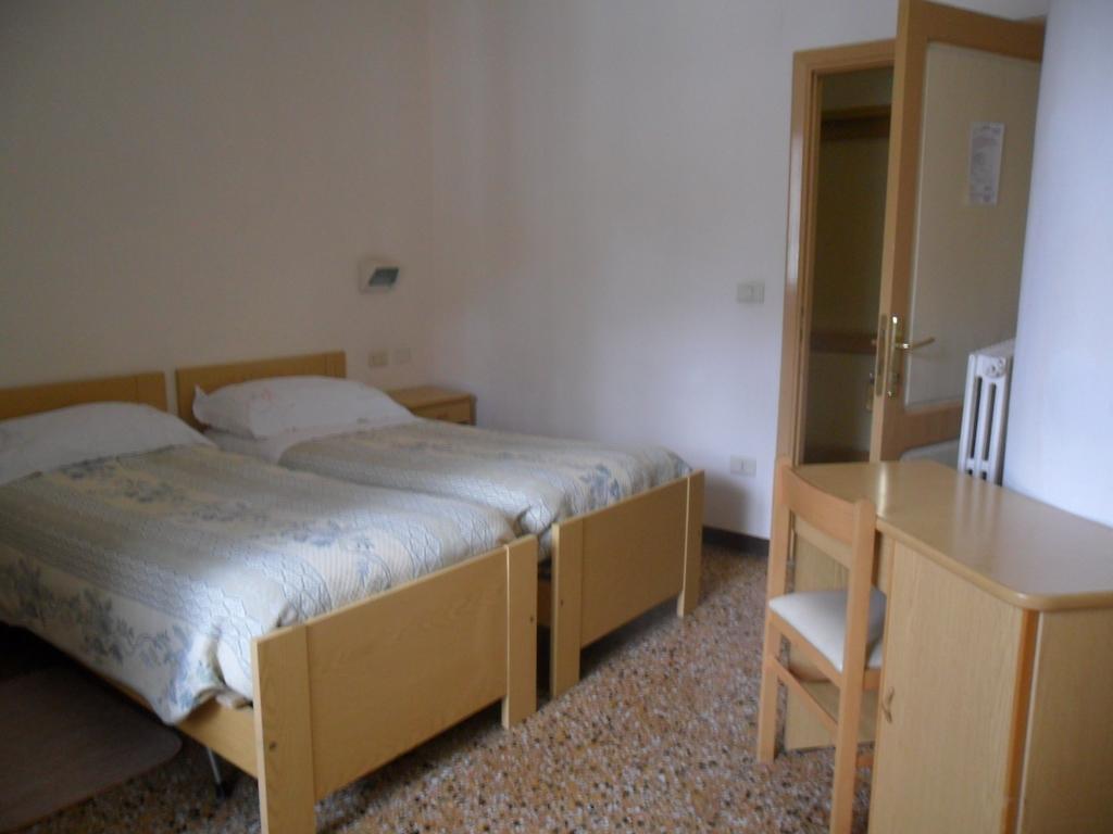 Albergo Giardino Бадия Праталя Стая снимка